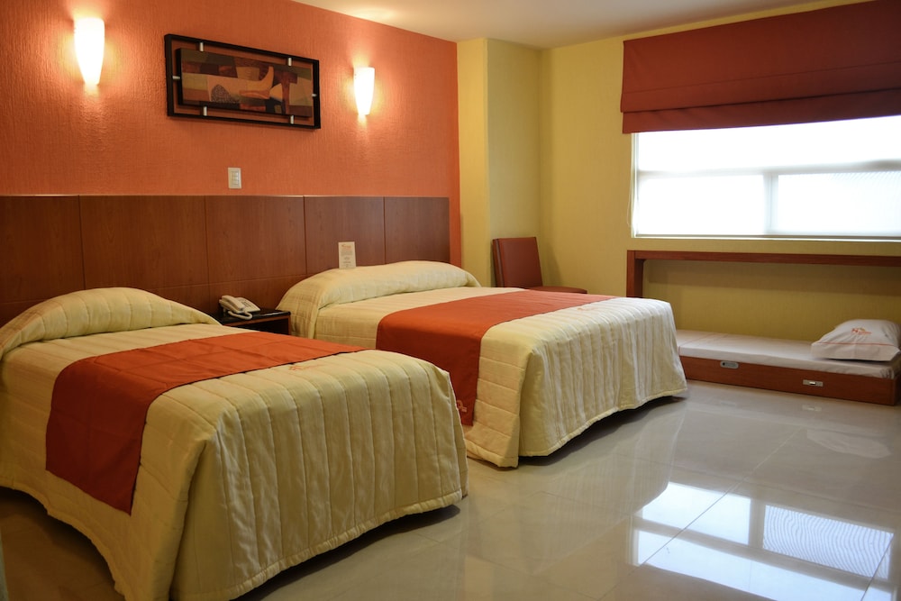 Hostalia Hotel Expo And Business Class 28/60