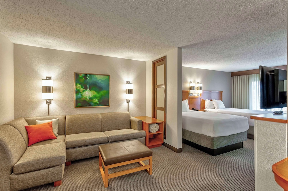 Hyatt Place Kansas City/Overland Park/Convention Center 16/50
