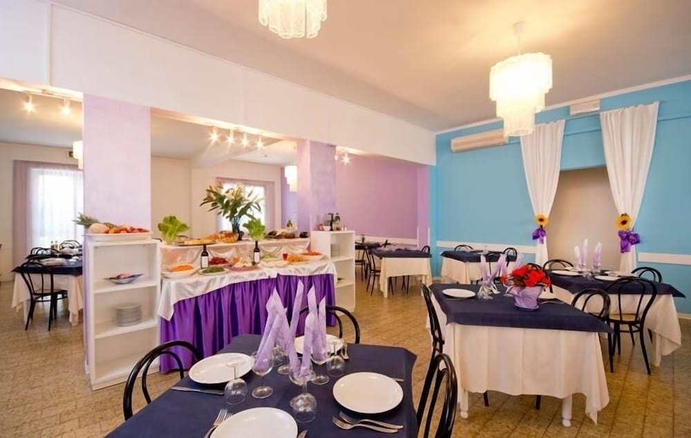 Hotel Milano 21/30