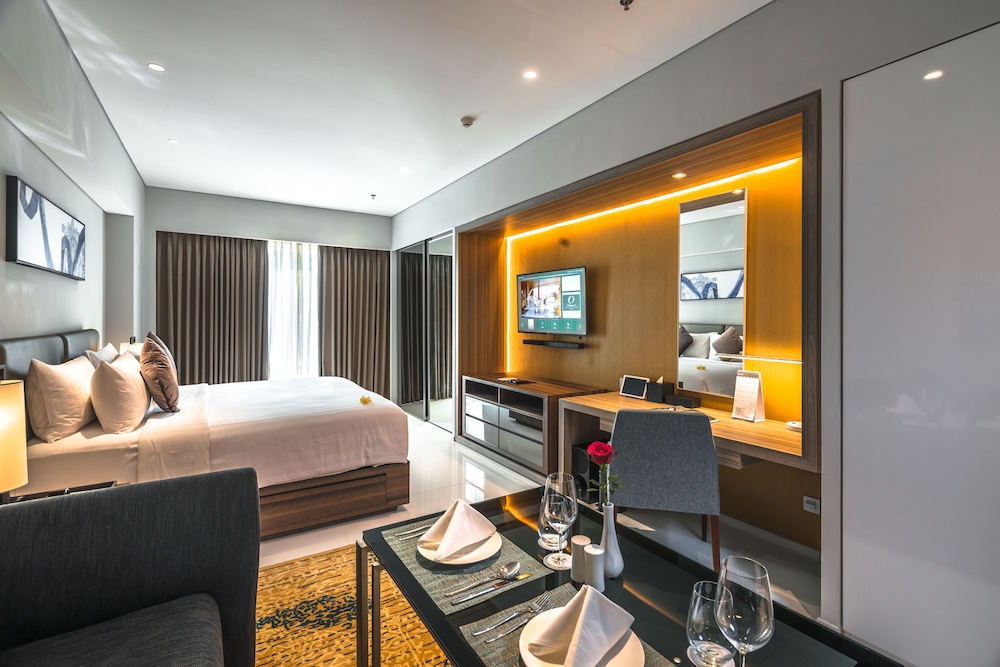 Oakwood Hotel And Residence Surabaya 31/36