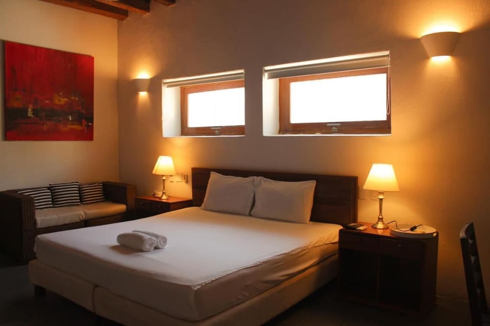 SUPERIOR, TWIN BEDS