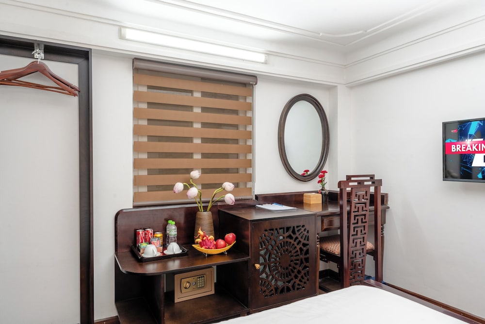 Little Hanoi Hotel 40/53