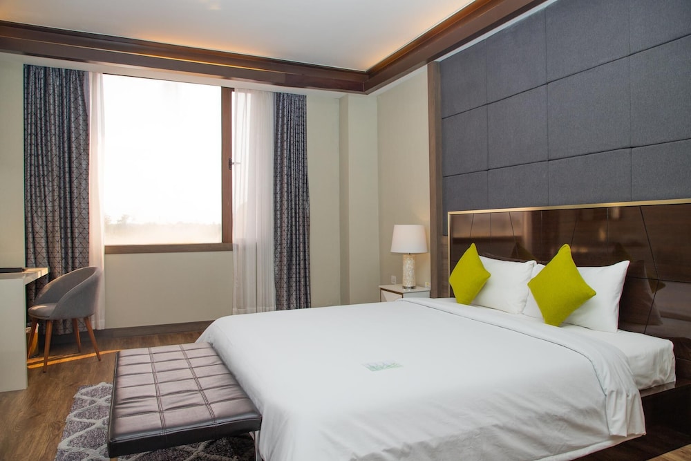 Savan Resorts 23/69
