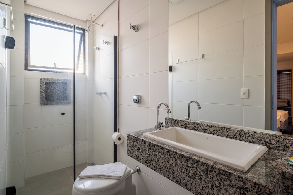 Uniclass Hotel Lapa Ex Hotel Nova Lapa 63/64