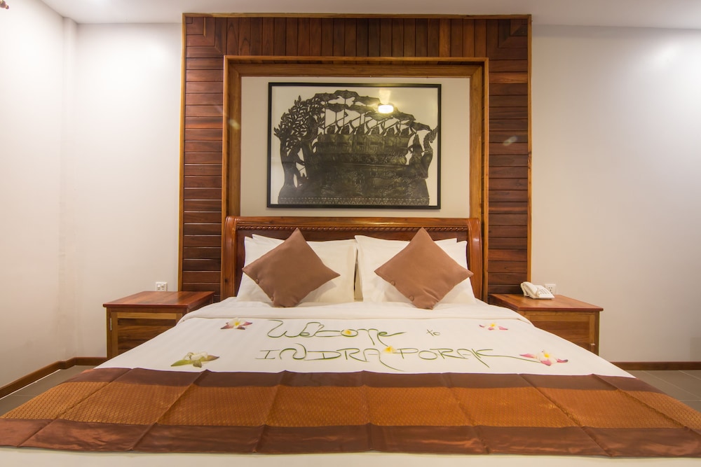 Indra Porak Residence 23/74