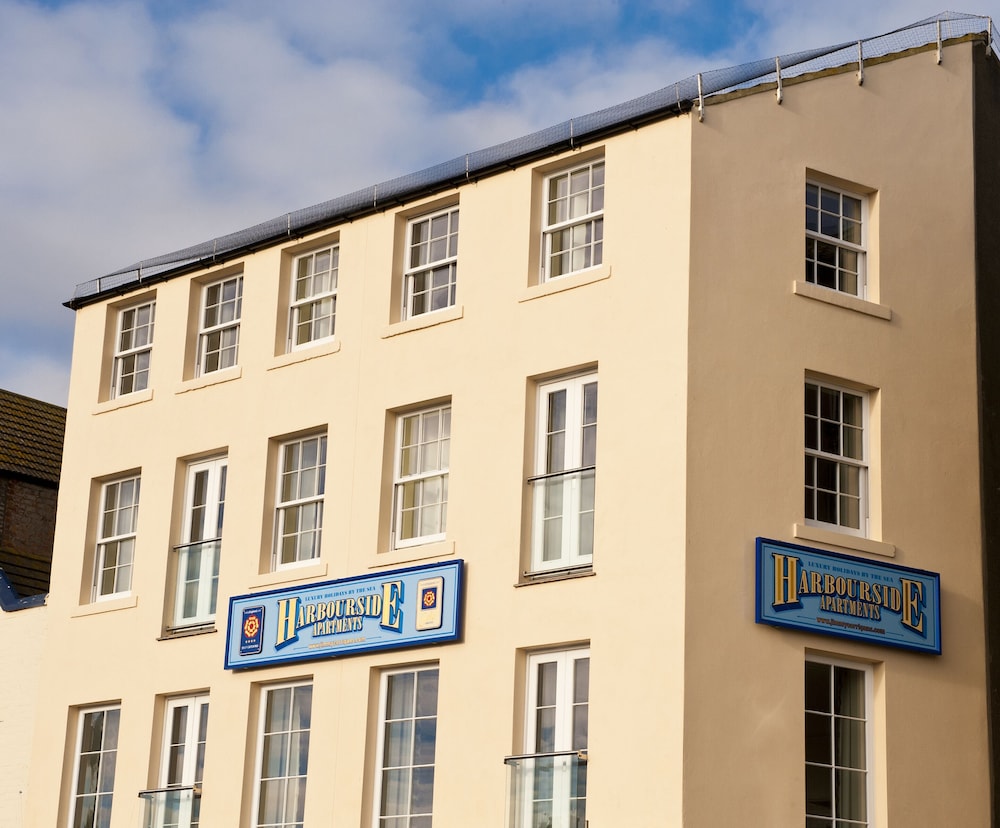 Harbourside Apartments 2/50