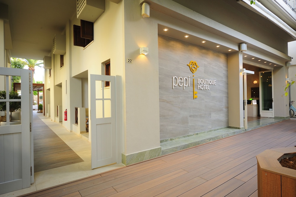 Pepi Boutique Hotel 2/50