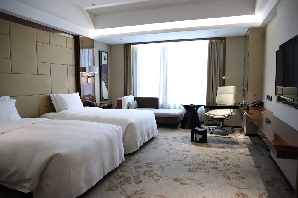 Swiss, Executive, Twin Beds