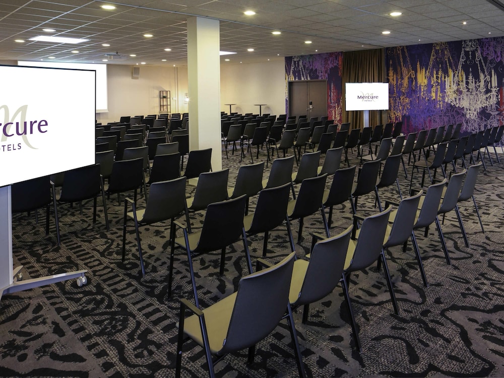 Mercure Angouleme Hotel de France 61/72