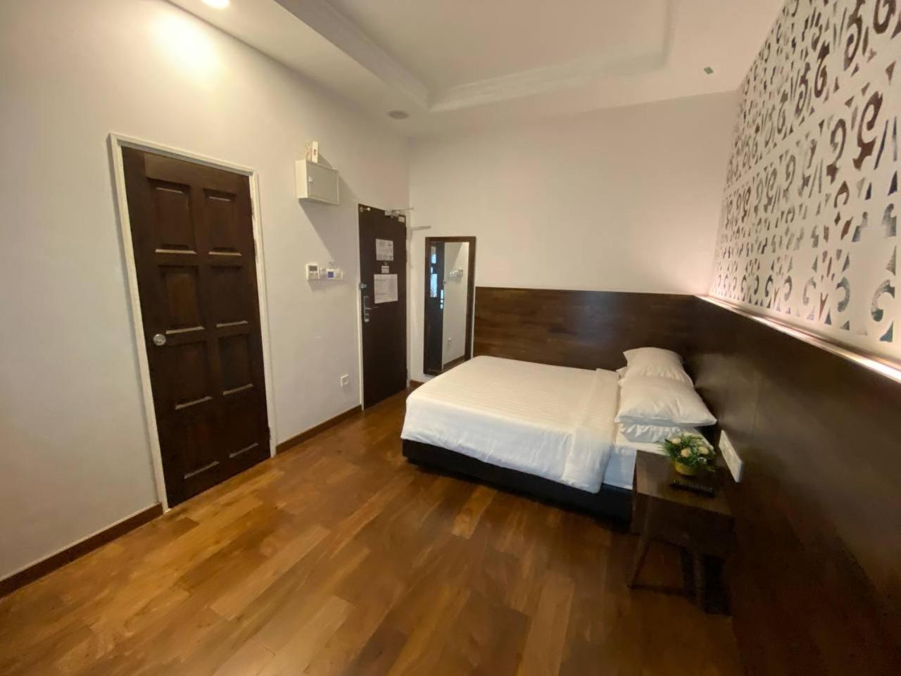 Serapi Hotel 13/33