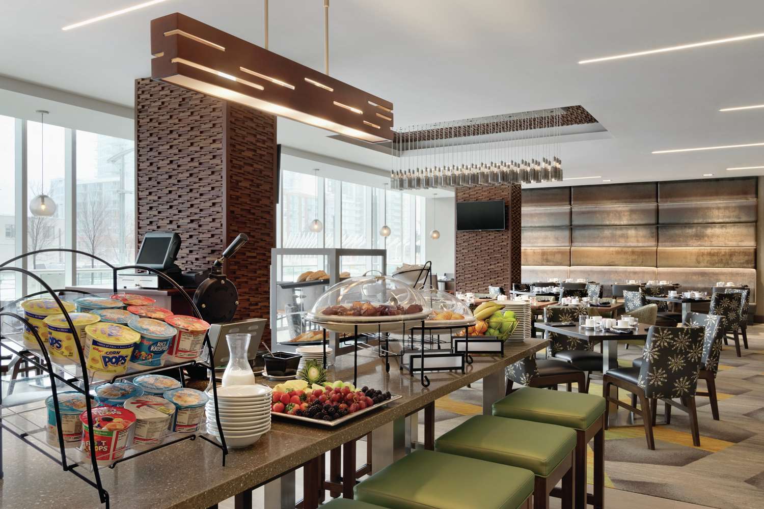 restaurant cafeteria