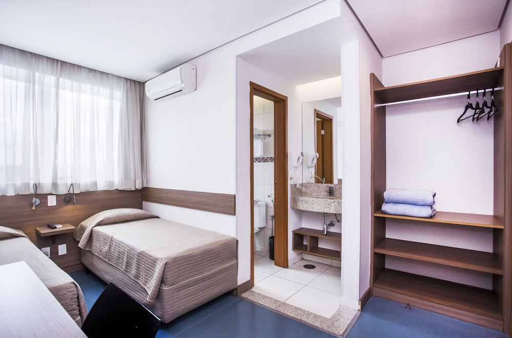 Total Hotel 15/51