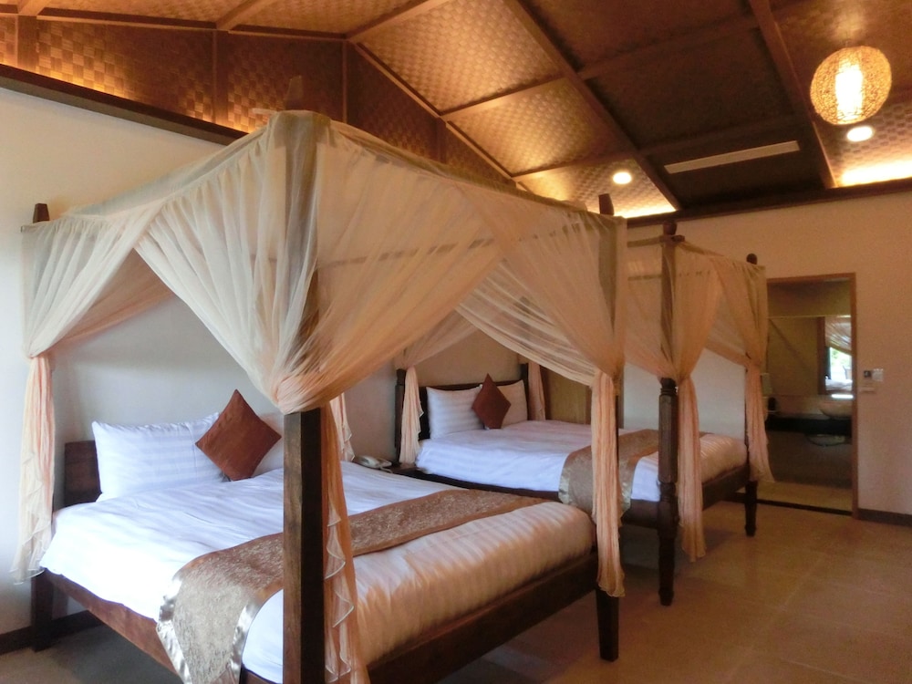 Pangola B&B 19/66