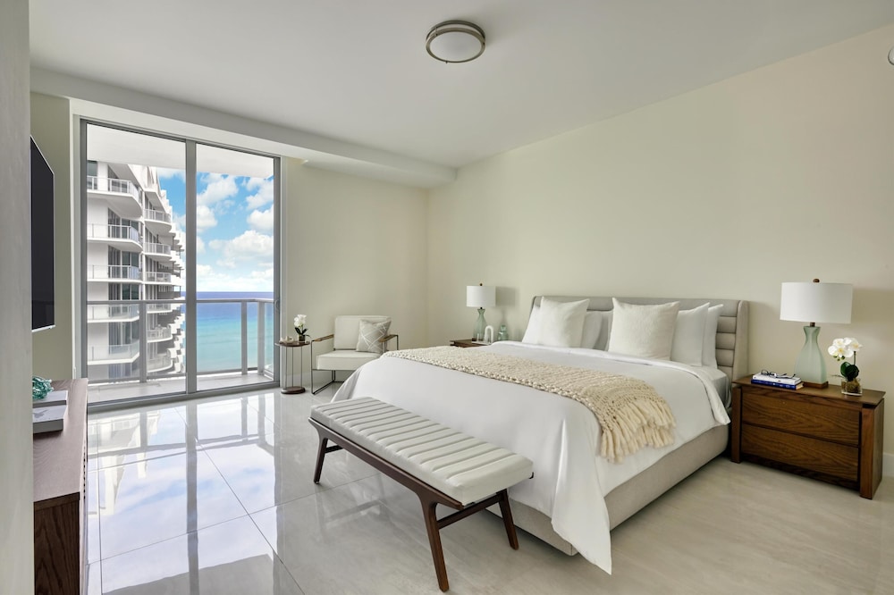 Amrit Ocean Resort & Residences - Singer Island 19/42