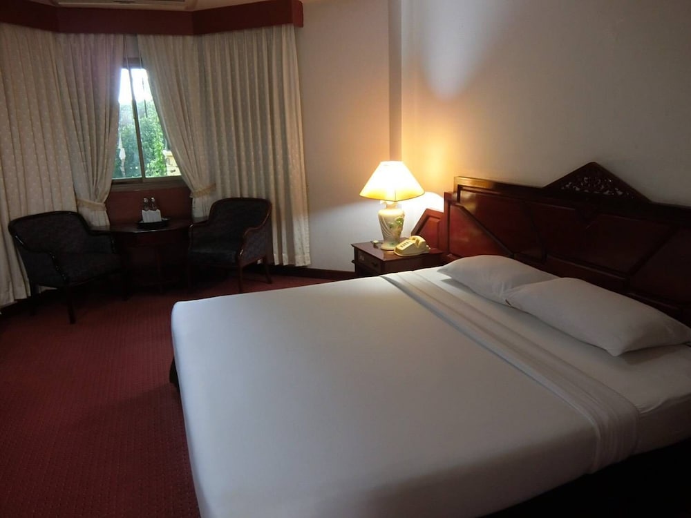 Inn Come 15/33