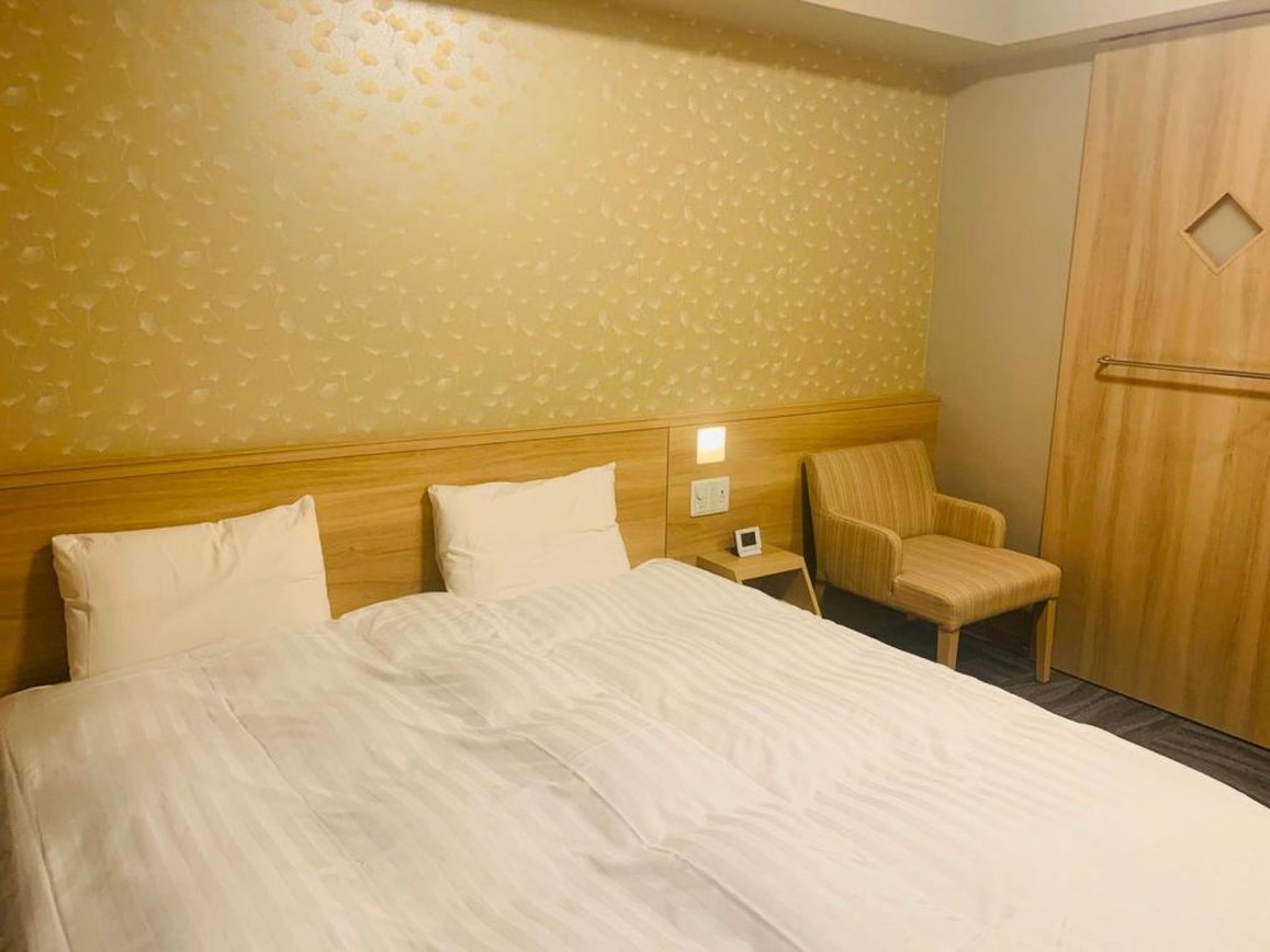 Hollywood, Twin Beds