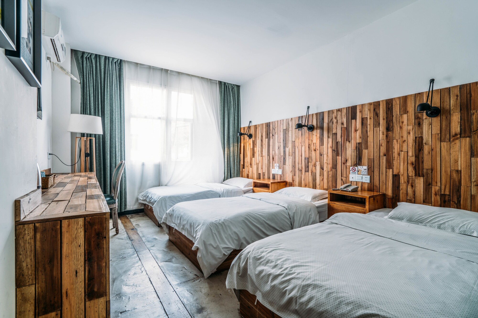 COMFORT, TRIPLE, 3 BEDS