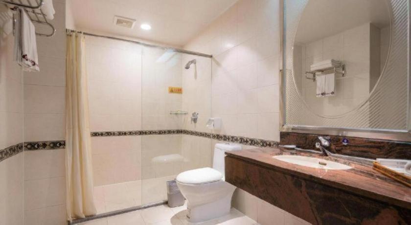 Guangzhou Zhong Hua Hotel 30/32
