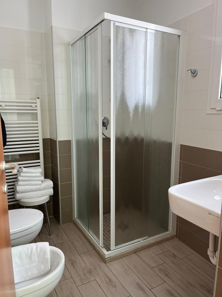 Franca Hotel 50/50