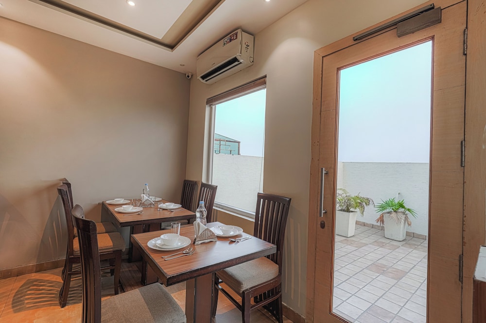 Csjs Inn By Krishna Group Of Hotels 43/50