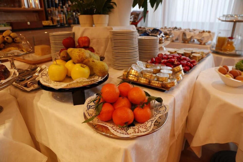 Hotel Greif Maria Theresia 66/78