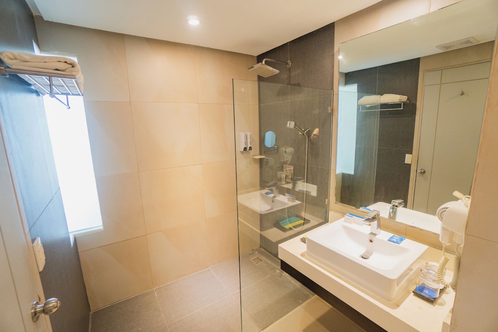 Solea Mactan Resort 49/50