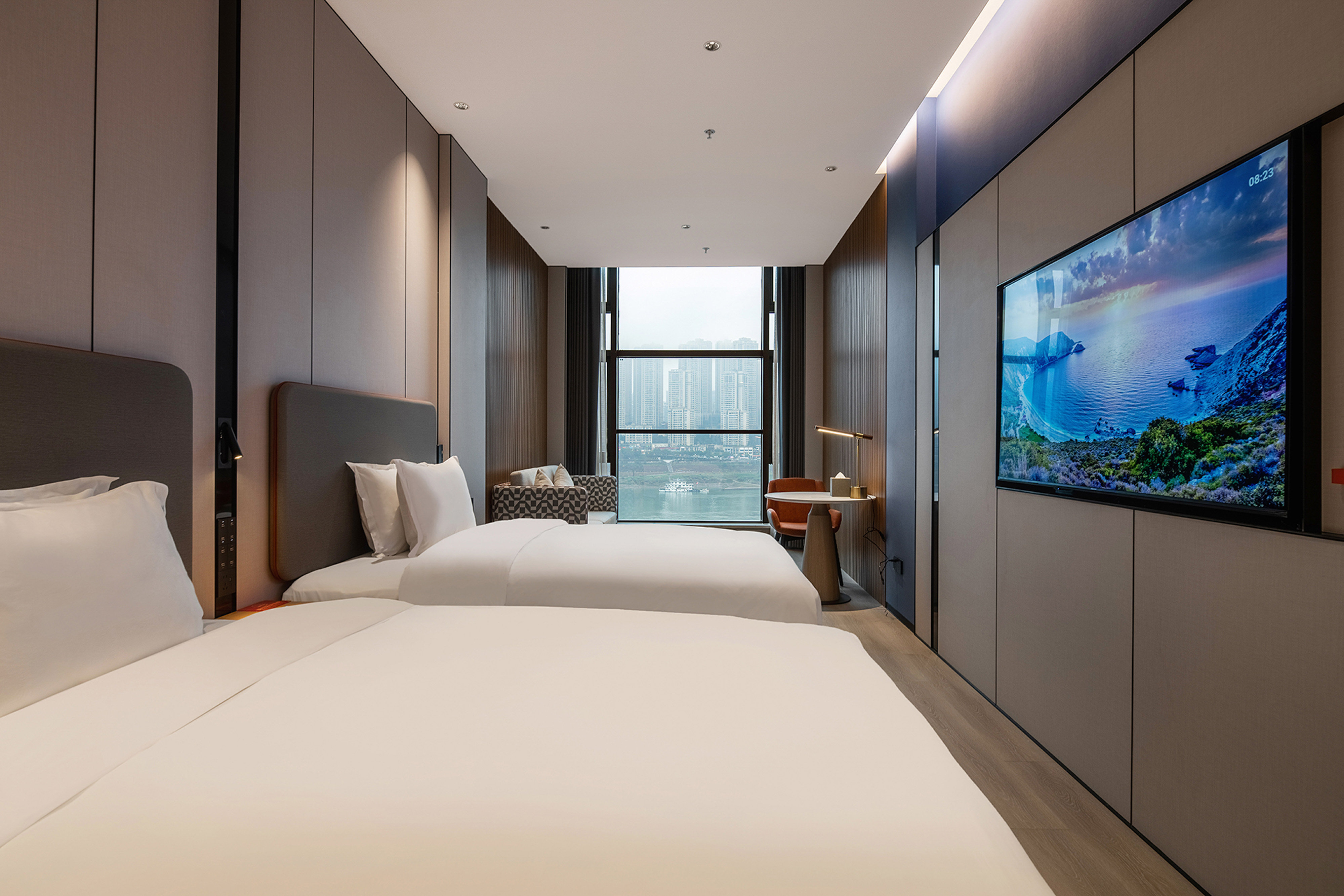 Holiday Inn Express Chongqing Nanbin Road 17/36