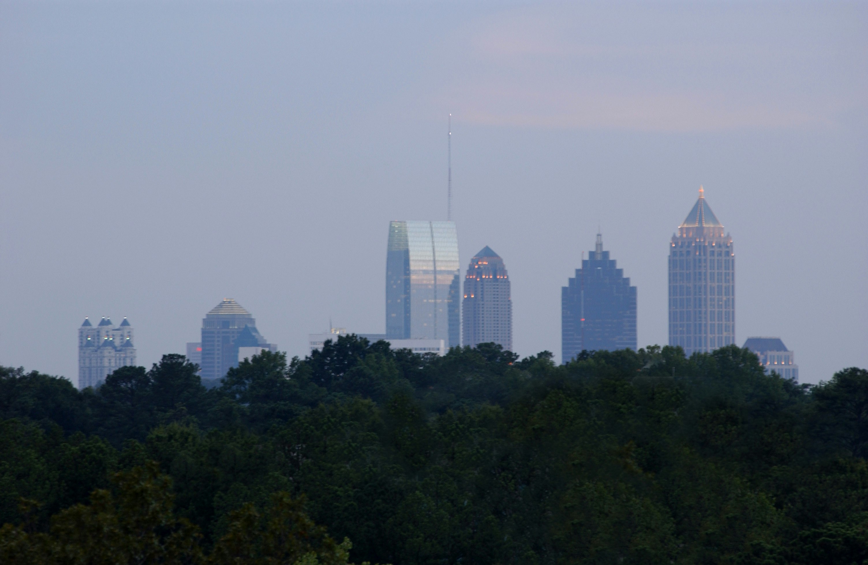 Hilton Garden Inn Atlanta Airport/Millenium Center 40/43