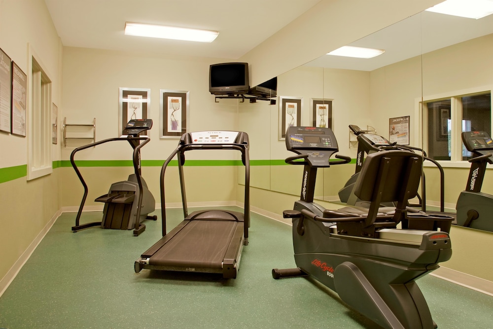 Extended Stay America - Atlanta - Gwinnett Place 14/42