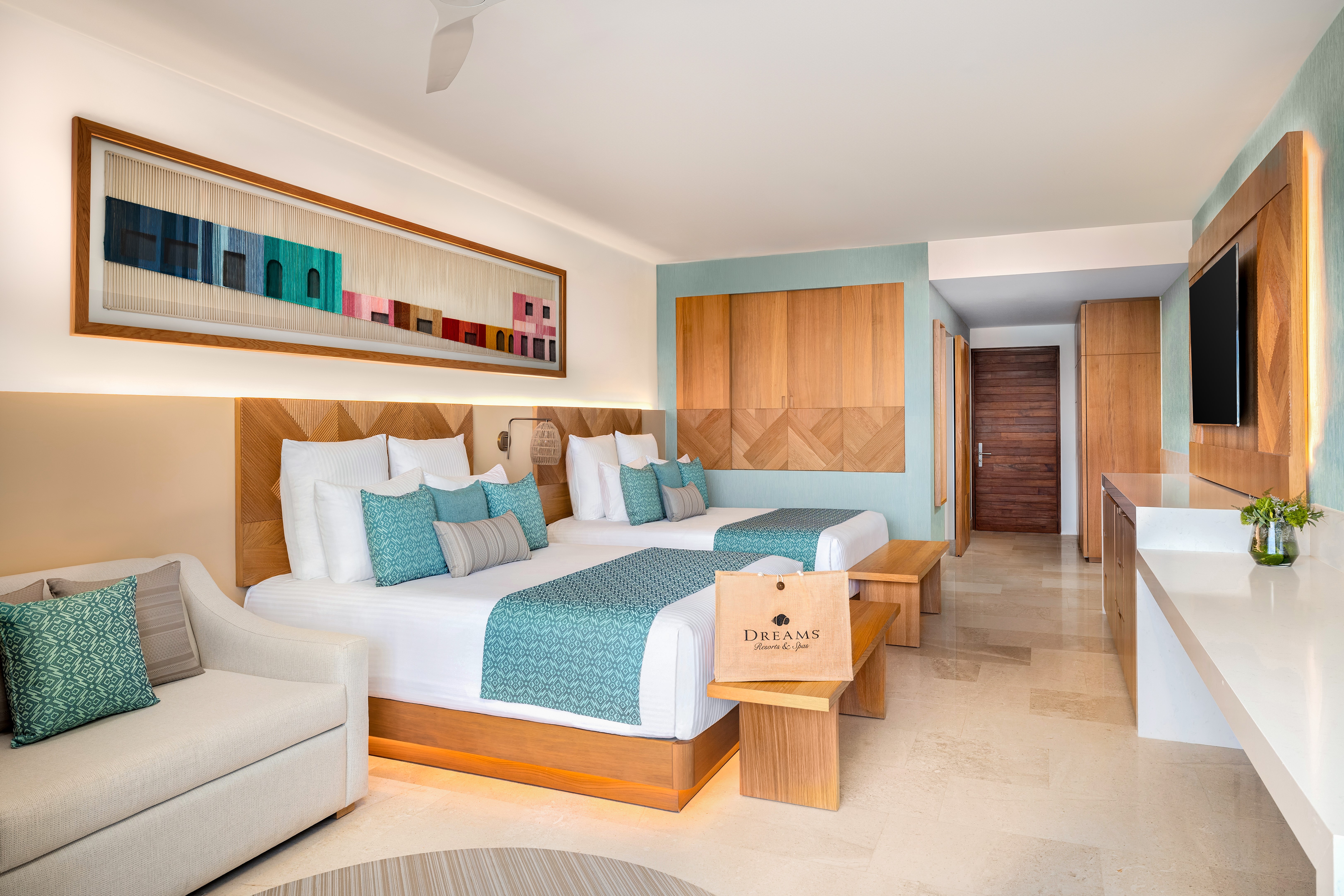 Preferred Club, Junior Suite, Double Bed, Ocean Front