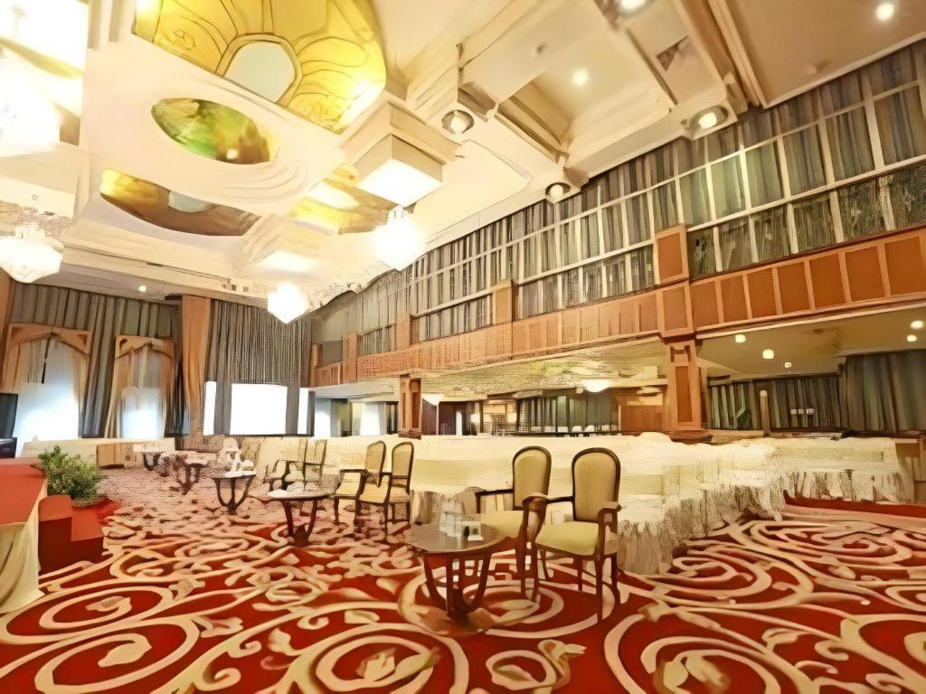 Gajahmada Graha 9/44