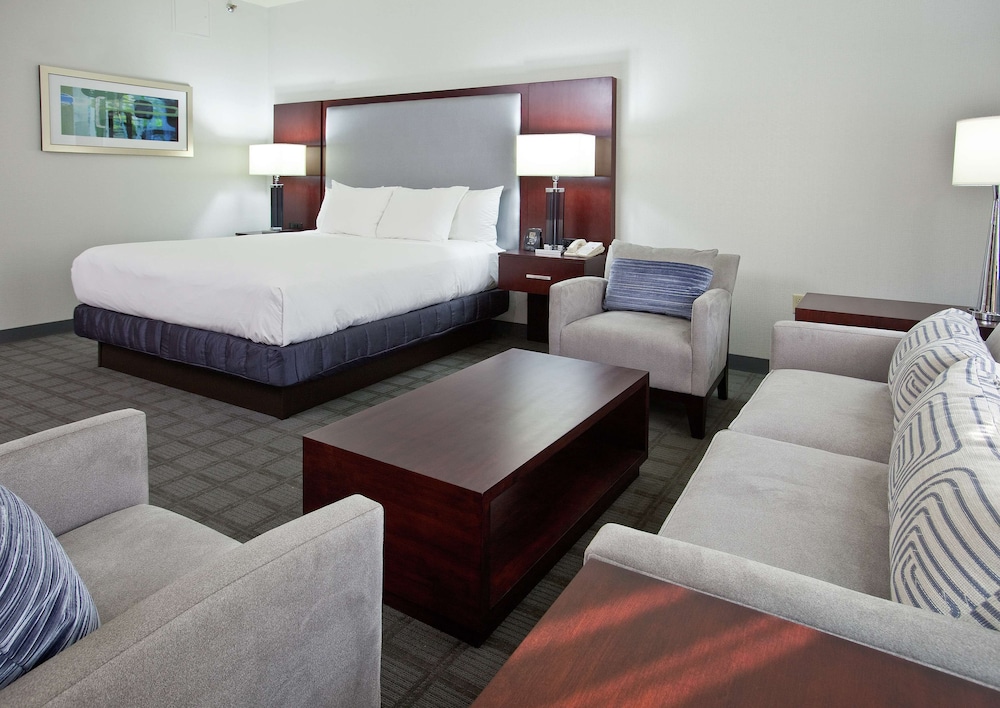 Hilton Scranton & Conference Center 26/39