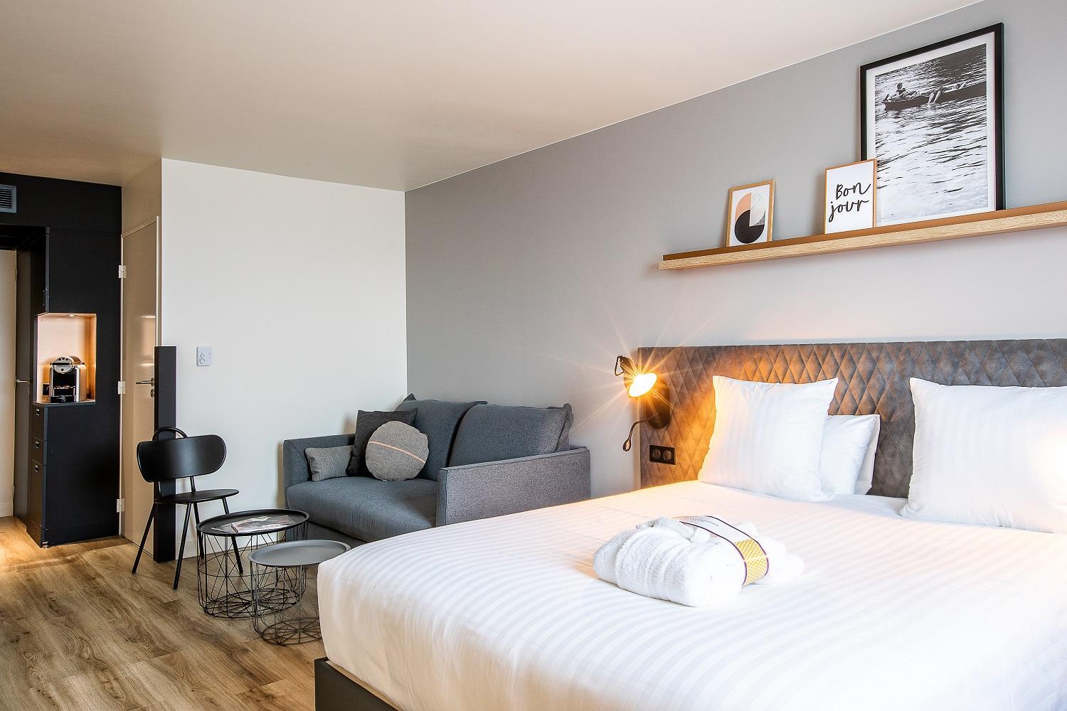 غرفة عائلية مع أريكة، Mercure Paris Gennevilliers 2/10