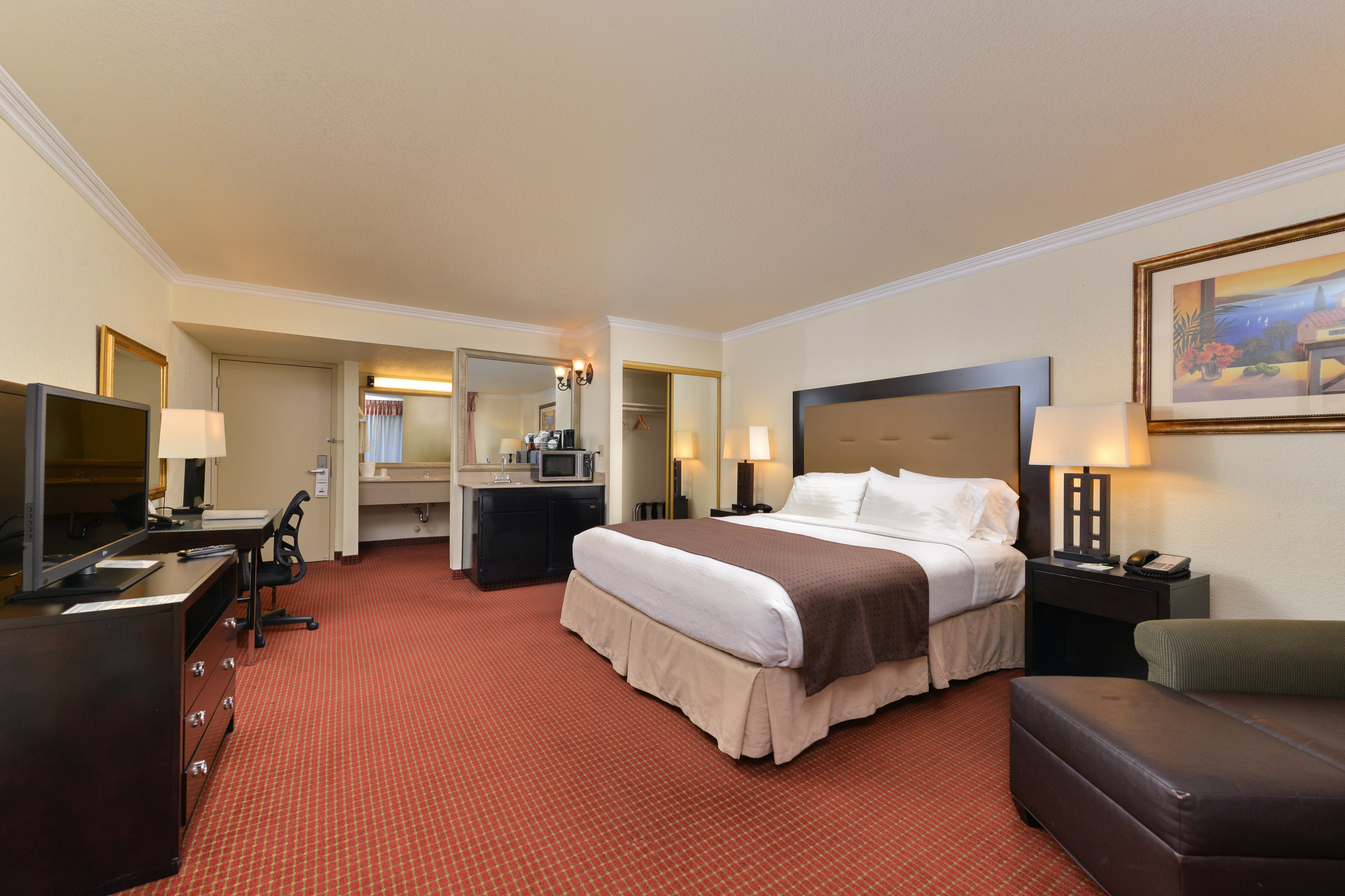 Holiday Inn Sacramento Rancho Cordova 28/77