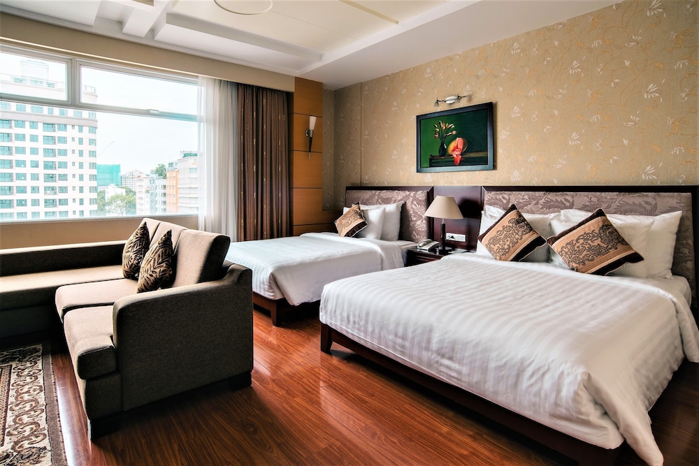 Kin Hotel Thi Sach Edition 29/55