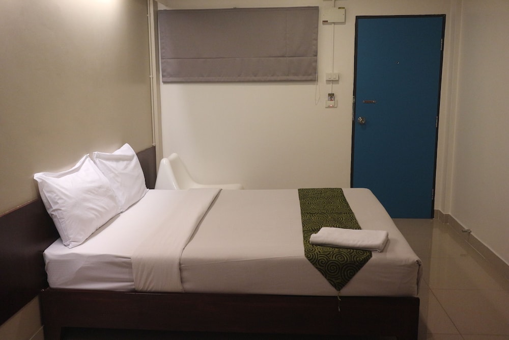 L42 Hostel Suvarnabhumi Airport 17/37
