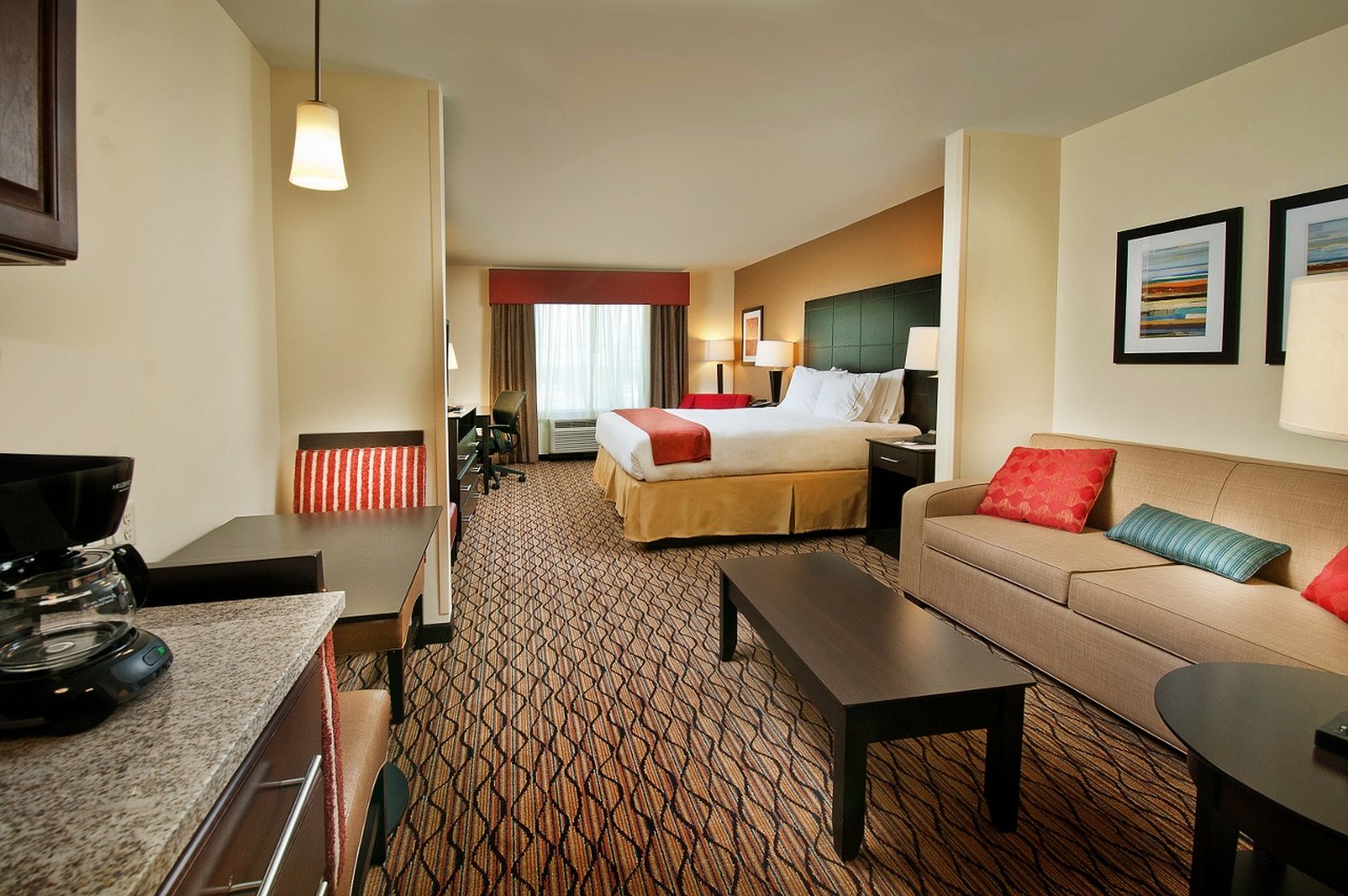 Holiday Inn Express Hotel Suites Pearsall 20/39