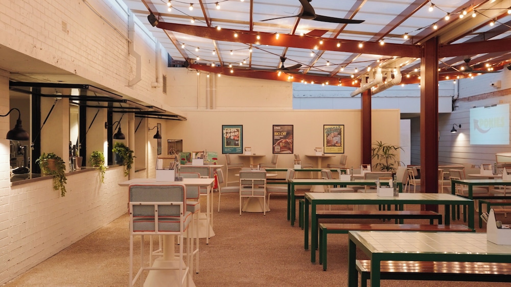 Allen Hotel 51/69