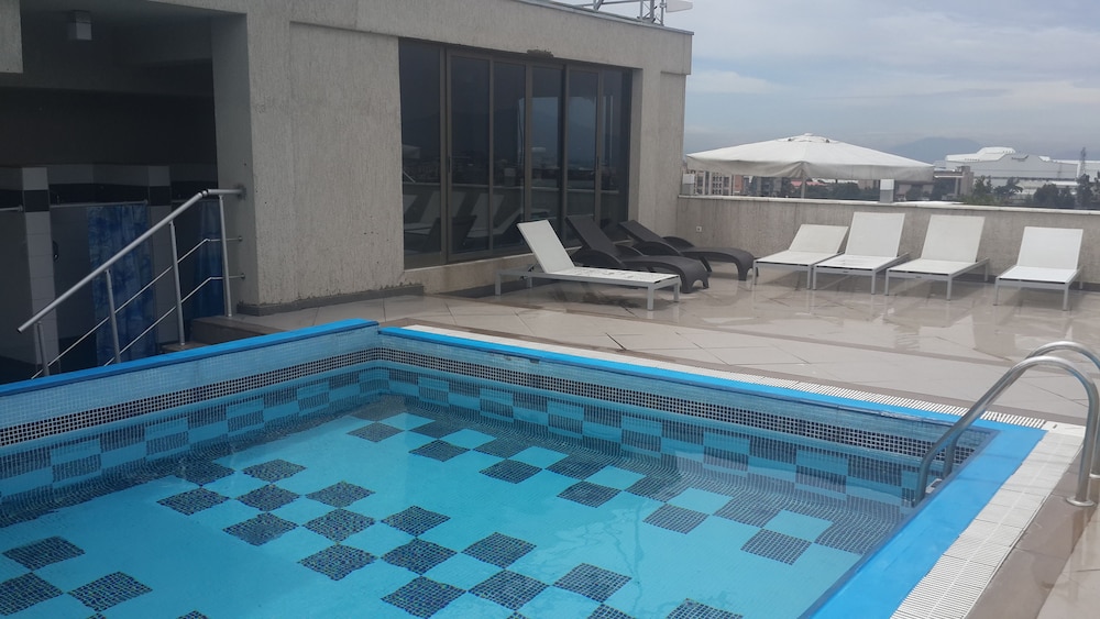 Momona Hotel 39/64