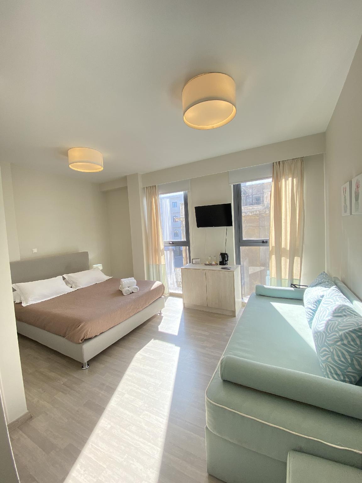 Room, Queen Bed