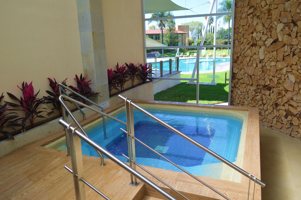 Hotel Las Trojes 30/58