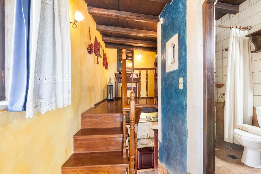 Samonas Traditional Villas 25/50