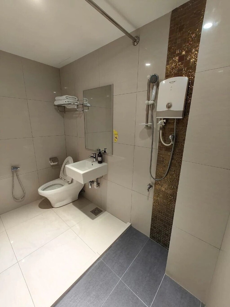 Milano Hotel 33/38