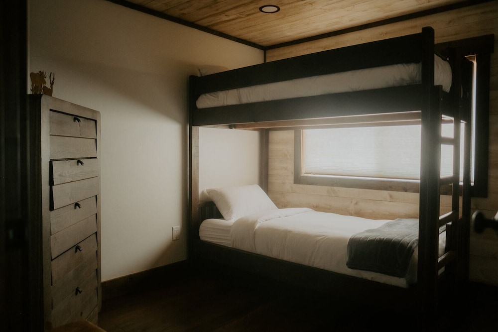 3 Bedrooms, Luxury, Suite, Villa, Bunk Bed, 2 Queen Beds