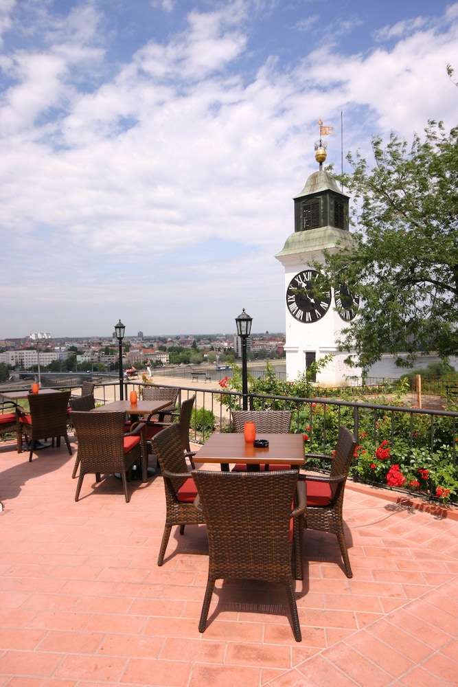 Hotel Leopold I 68/74