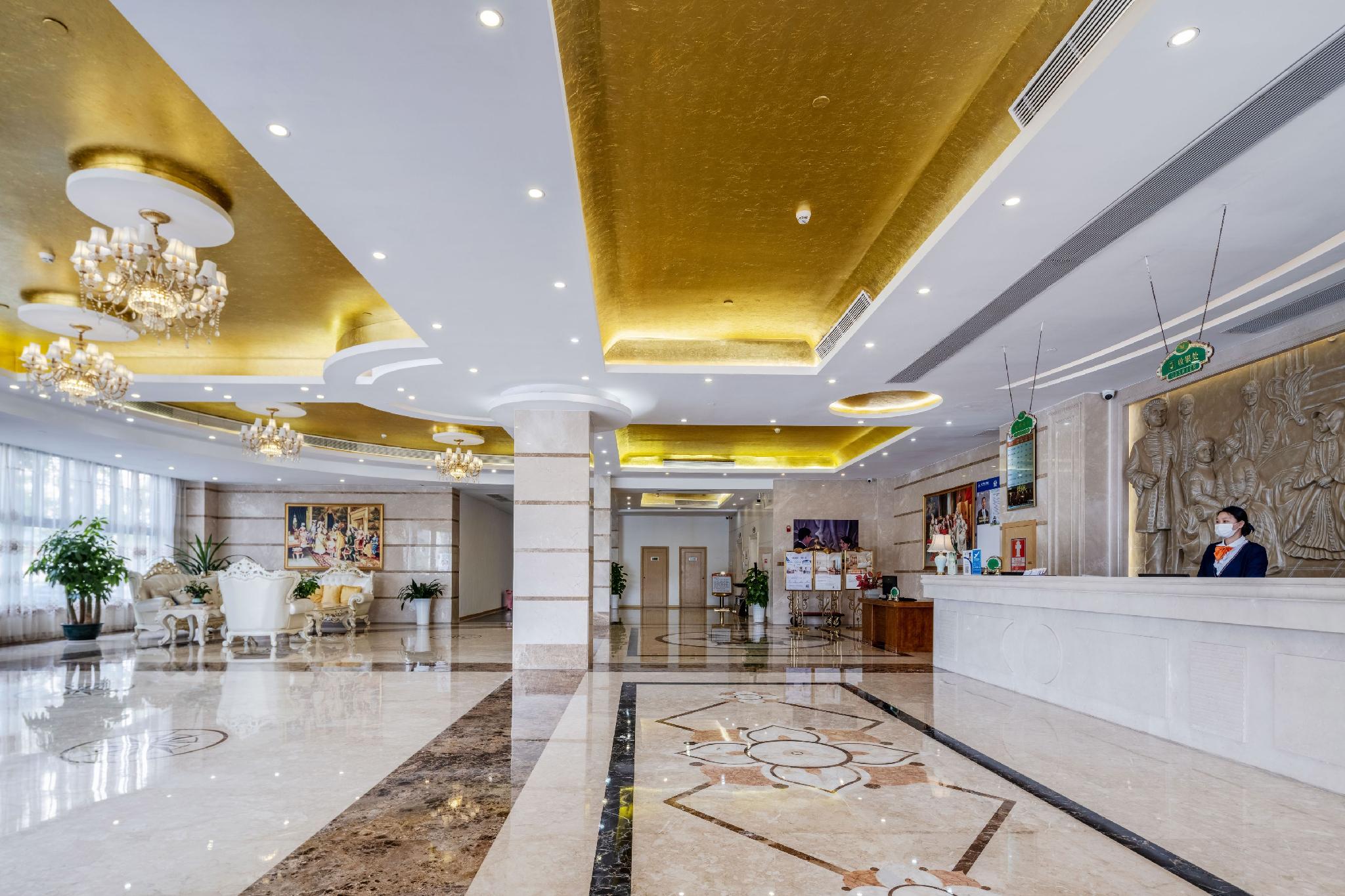 Vienna Classic Hotel (Shenzhen Pingshan Bihu) 17/40