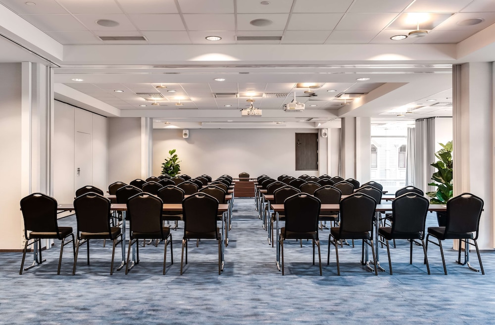 Radisson Blu Oulu 59/70