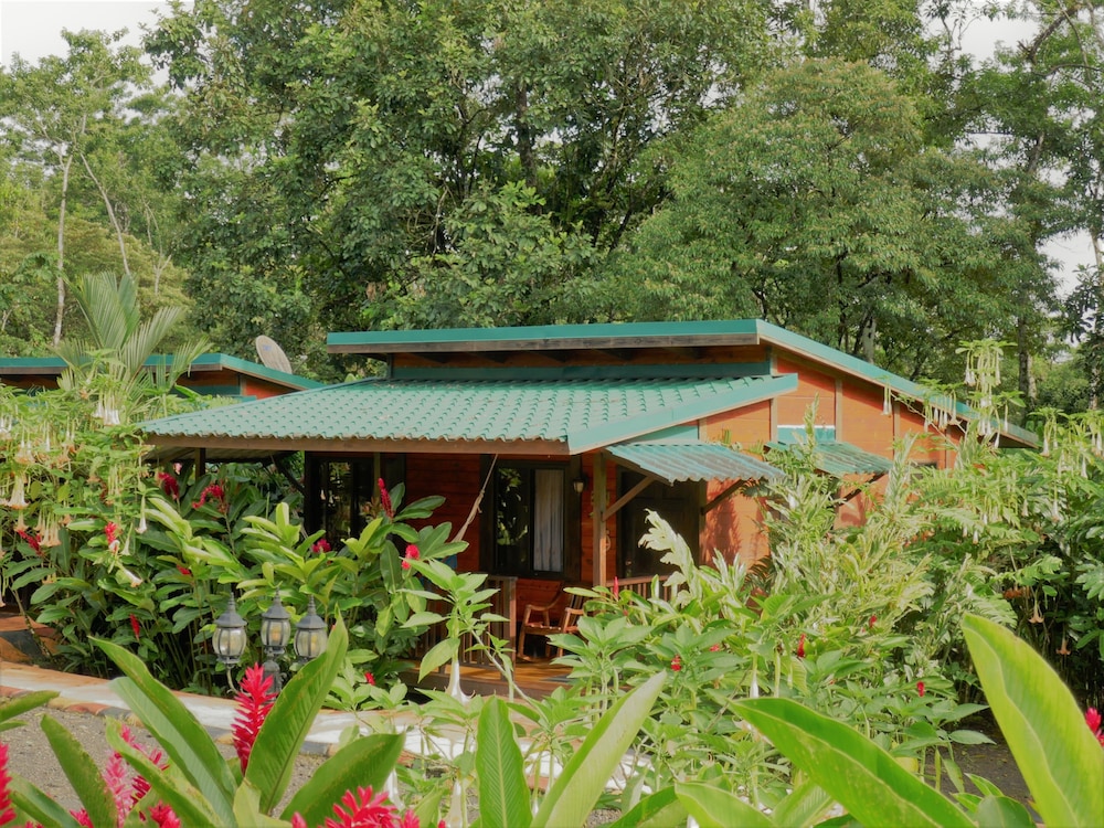 Blue River Resort Hot Springs and Spa 13/64