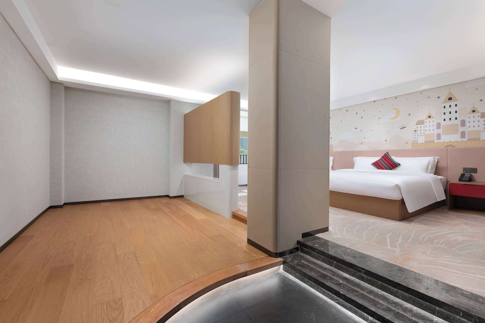 Ramada Encore by Wyndham Qingyuan Liannan 15/28