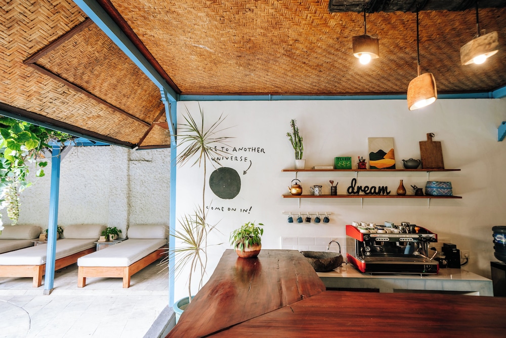 Sanur House 14/68